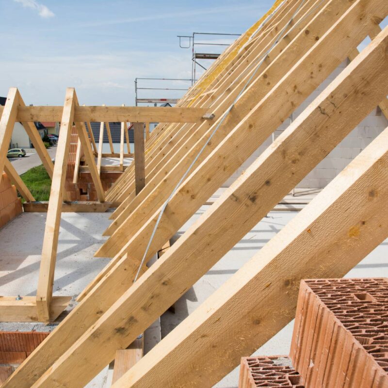 Votre entreprise de toiture, fermeture et isolation pr&egrave;s de Colmar et Illzach Kingersheim 2